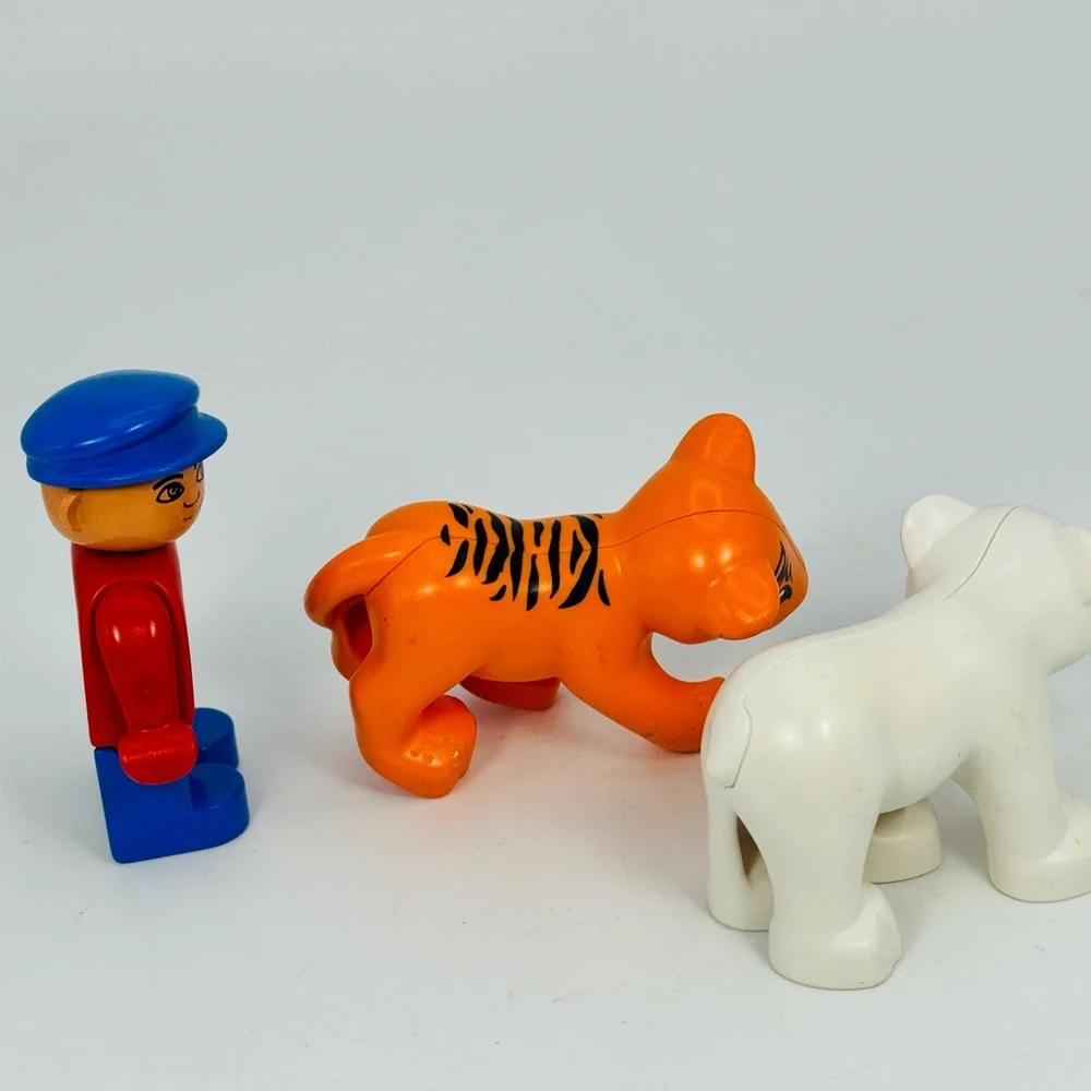 Lego Duplo Lot Of 3 Tiger Polar Bear Man Boy Figures